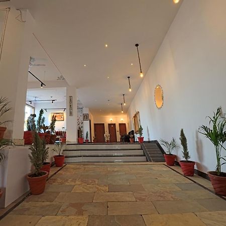 Dera Pichola- A Lake Facing Boutique Hotel Udaipur Ngoại thất bức ảnh